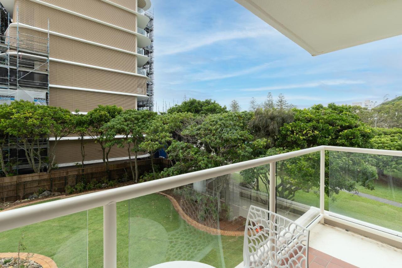 Beachy, Bright, And The Best Location On The Gc! Apartamento Gold Coast Exterior foto